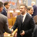 Izvršena primopredaja dužnosti: Spajiću stižu čestitke, a od Dritana Abazovića dobio je obećani poklon