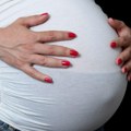 Novčana pomoć mladim Ruskinjama pokrenula raspravu oko nataliteta