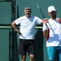 "Morate da budete ljubazni prema travi..." Novakov bivši trener hoće da vrati na vrh njegovog velikog rivala