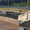 Osvanuo snimak "delija" u Poljskoj: Pogledajte ko ih prati - kuva se pred utakmicu! (video)