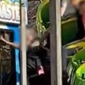 Drama u luna parku, rolerkoster iskočio iz šina Krv šikljala na sve strane, povređeno 13 dece (video)