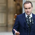 Francuski premijer podneo ostavku