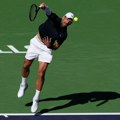 Novak od očaja do sjaja: Đoković izgubio set, pa samleo Majhšaka za treće kolo Indijan Velsa