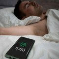 Držite mobilni telefon pored glave dok spavate? Evo kako to utiče na organizam