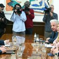 Počele konsultacije predsednika Vučića sa predstavnicima Narodne stranke