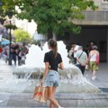 U Srbiji kao u rerni, upaljen najviši nivo upozorenja! U 7 sati u ova dva grada već 27 stepeni: RHMZ se oglasio i objavio…