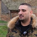 Burek, jogurt i puna kuća dece! Darko Lazić okupio mališane za doručak, a u pozadini "Žikina dinastija": Prizor iz porodičnog…