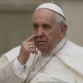 Papa Franja primljen u bolnicu: Iz Vatikana se još uvek niko ne oglašava