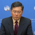 Uzburkana velika britanija: Kleverli odložio put u Peking - Nestanak kineskog ministra loše utiče na međunarodne odnose