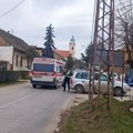 Povređen motociklista u saobraćajki u Čereviću Došlo do sudara automobila i motora, saobraćaj usporen na tom delu puta…