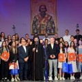 Najbolji đaci i studenti u Nišu dobili priznanja na Vidovdanskoj akademiji