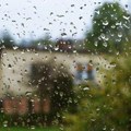 (Foto) Vatrogasci zatrpani pozivima žestoko nevreme pogodilo Istru Ulice potopljene, bujice nose sve pred sobom duva orkanski…