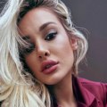 "Moje mačkice i ja!" Luna Đogani objavila kadrove sa ćerkama u istim kostimima (foto)