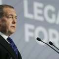 Medvedev: Finska se sprema za rat sa Rusijom