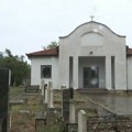 Nove provokacije prema Srbima na Kosovu i Metohiji: Skrnavljenje kapele, grafiti "UČK", preuzimanje pošte