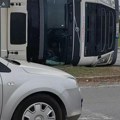 Тешка саобраћајна несрећа код Лазаревца: Возила преврнута поред пута, има мртвих