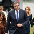 Suzana Vasiljević brani Vučića za britanski Telegraf zbog optužbi o „snajperskim safarijima“: „Nije koristio oružje“…