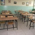 Дојаве о бомбама у четири школе у Топлици биле лажне, полиција прегледала објекте, ученици евакуисани