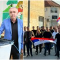 Došao u pratnji simpatizera, Elek glasao u Kosovskoj Mitrovici i pozvao građane da u što većem broju izađu na izbore