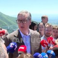 "Oni pomalo padaju, mi napredujemo" Vučić o izborima: "Nisu neizvesni, ja znam kraj, spremio sam se da im čestitam" (video)