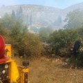"Situacija teška i komplikovana" Jak vetar ponovo razbuktao požar kod Trebinja