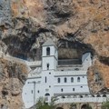 Crna Gora: Požar izbio u neposrednoj blizini Manastira Ostrog