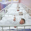 Počela prijava za pravo na stalnu novčanu pomoć za trojke, četvorke, petorke, šestorke