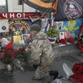 40 Dana od pogibije Prigožina: Majka i sin položili cveće na grob, Vagnerovci mu odaju počast širom Rusije (foto)