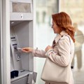 Oglasila se lozničanka koja je našla veliku sumu novca na bankomatu: Otkrila da joj se vlasnik nije javio, ali zna šta će s…