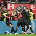 Bundesliga: Frajburg srušio Borusiju Menhengladbah, Volfsburg slavio nad Verderom