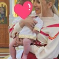 Da li ste znali da je Milica Todorović kuma svom kolegi? Krstila mu ćerku pa se oglasila emotivnim rečima: Dugo, pravo i…