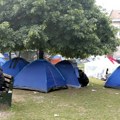 Bihać: Policija privela 130 migranata koji borave u ilegalnom smještaju