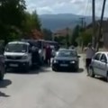 Građani sprečavaju sečenje kablova „Jala“ operatera