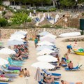 Dragi letovao u Albaniji pa taksativno pobrojao koliko šta košta: "Morski specijaliteti i za 8 evra, a ovo je najskuplje -…