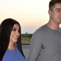 Andreana bila u vezi sa oženjenim, a od ovog kolege se razvela zbog prevare: Bila u centru skandala: "Teško je kad dobiješ…