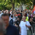 „Ja da sam policajac, ubio bih ga kao kera“: Ovako pristalice SNS misle da policija treba da funkcioniše VIDEO