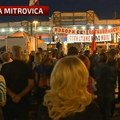Protest „Jesen stiže, huljo moja“ u Sremskoj Mitrovici: Održani govori ispred Sportskog centra „Pinki“