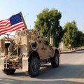 Potpuno povlačenje snaga SAD nakon više od 12 godina: Poslednji konvoj američkih vozila napustio Siriju