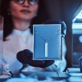 Stiže Meta privezak sa veštačkom inteligencijom