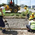 ŠTA MUČI NOVOSAĐANE Traže trotoar, produženje trase linije broj 6...