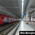 Putnički voz satima zaglavljen u tunelu u Beogradu