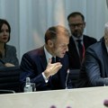 Pogledajte kako se Edi Rama šali sa Makronom na Trampov račun: Svi su prasnuli u smeh