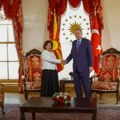 Siljanovska Davkova u Istanbulu izrazila saučešće Erdoganu za žrtve pucnjave u školi