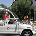 Poseta Španiji: Papa pozvao svetske lidere da izbegavaju da dele svoje birače