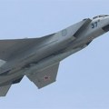 Ruski "MiG-31" srušio se tokom trenažnog leta na Kamčatki, spasioci tragaju za posadom