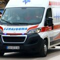 Teška nesreća na Rumenačkom putu: Hitna pomoć odjurila na lice mesta, konstatovana smrt muškarca