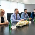 Banca Intesa prva na tržištu uvela bespapirni proces i ponudu na daljinu uz kvalifikovani elektronski potpis