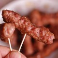 Ćevapi pod pritiskom: Inflacija u BiH ne štedi ni roštilj - da li će se zbog 4,6% prodavati na komad?