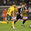 Partizan - Hibernijan, uživo: Velika, velika šansa za crno-bele, a onda crveni karton