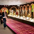 Dobro proverite šoljice i čajnike u ostavi, ako imaju ovaj znak, vrede bogatstvo! Evo kako da prepoznate čuveni porcelan